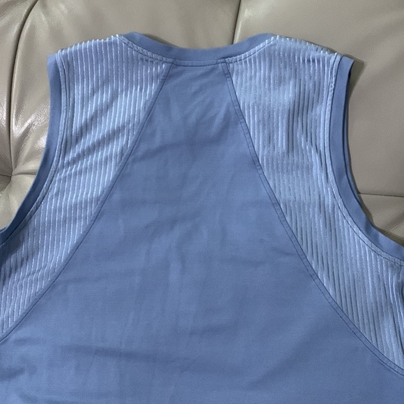 Sofibella Sleeveless Women's Tennis top - Picture 7 of 10